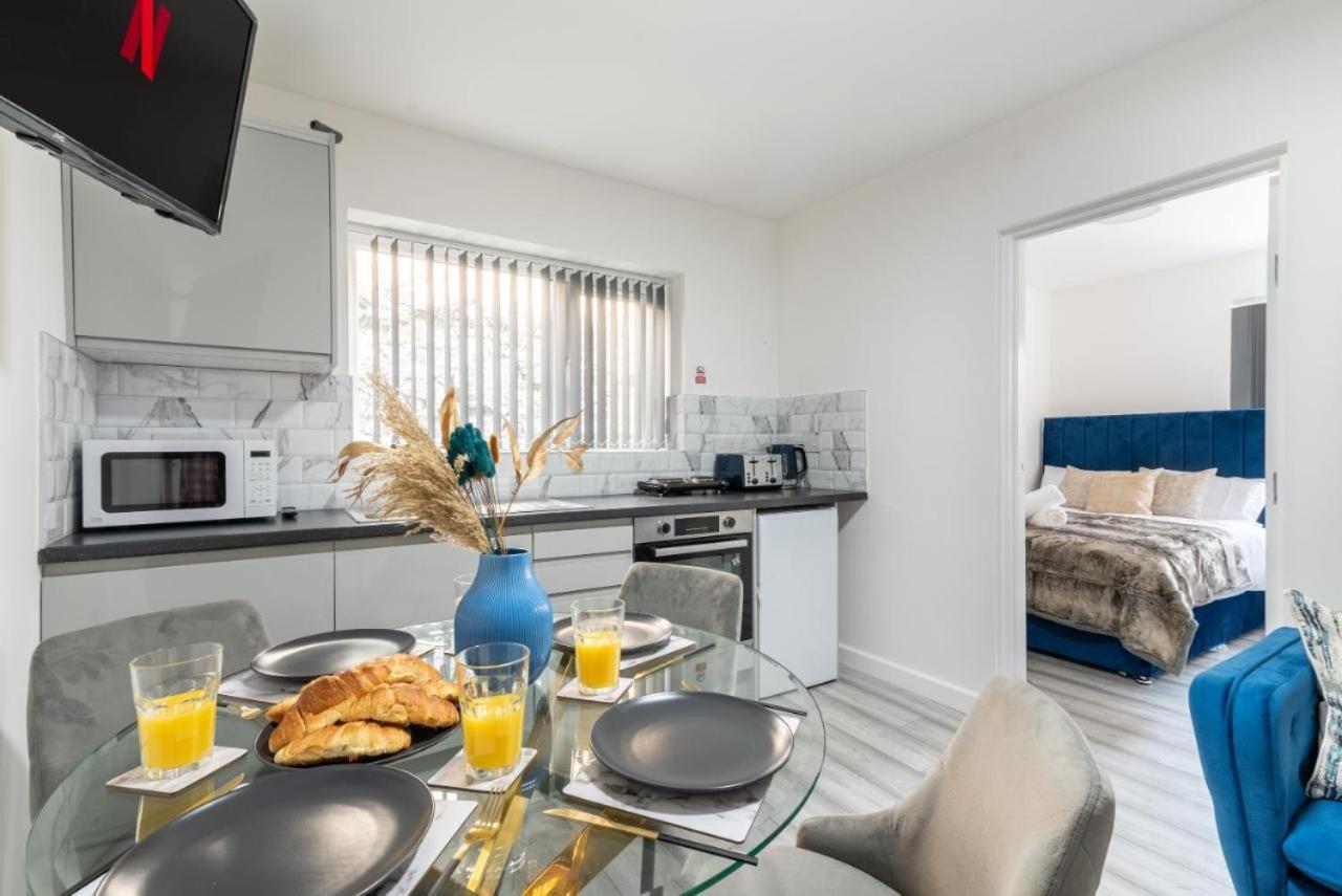 Cosy Cardiff Apartments - Garden Lounge Zewnętrze zdjęcie